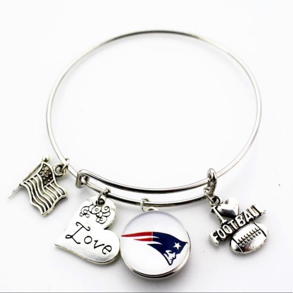New England Patriots Charm Bracelet💙❤️